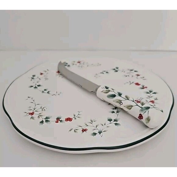 Pfaltzgraff Winterberry Cheese Tray and Knife 9" sculpted handle server spread - Picture 4 of 11